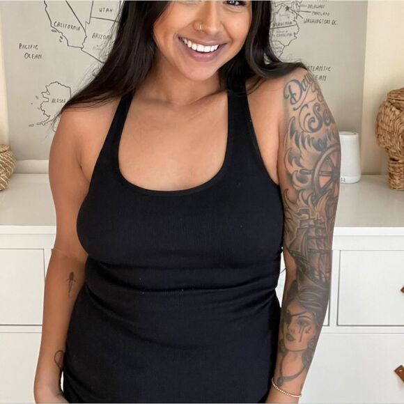 BaoBei Body The Perfect Postpartum Tank NWT/NWOT - Picture 5 of 10